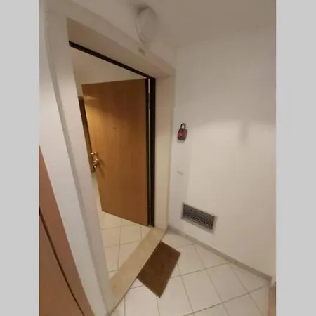 Апартаменты Sun And I Ac+wifi+close To The